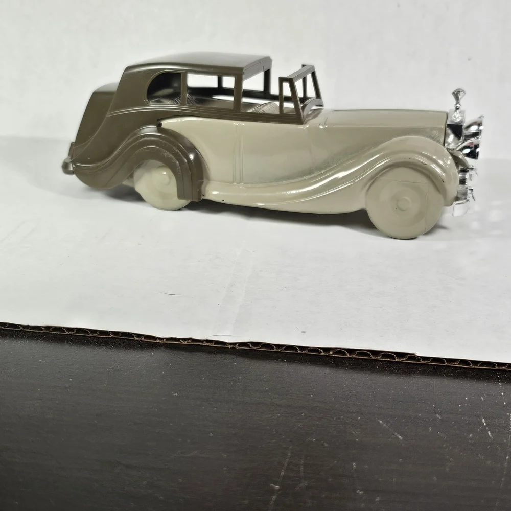 Avon Classic Rolls-Royce Car. Shaped Bottle.